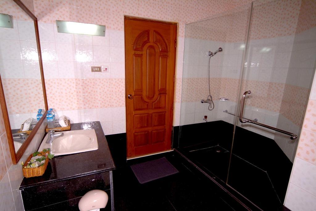 Sunny Paradise Resort Ngwesaung Luaran gambar